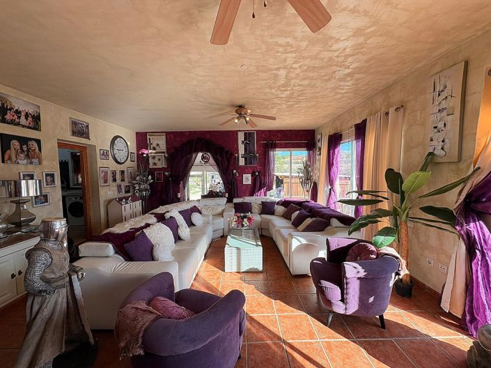 Image No.4-8 Bed Villa for sale