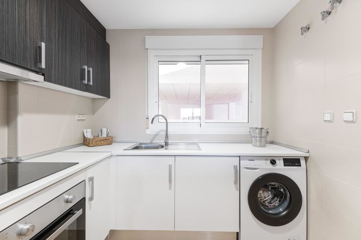 Image No.17-2 Bed Apartment for sale