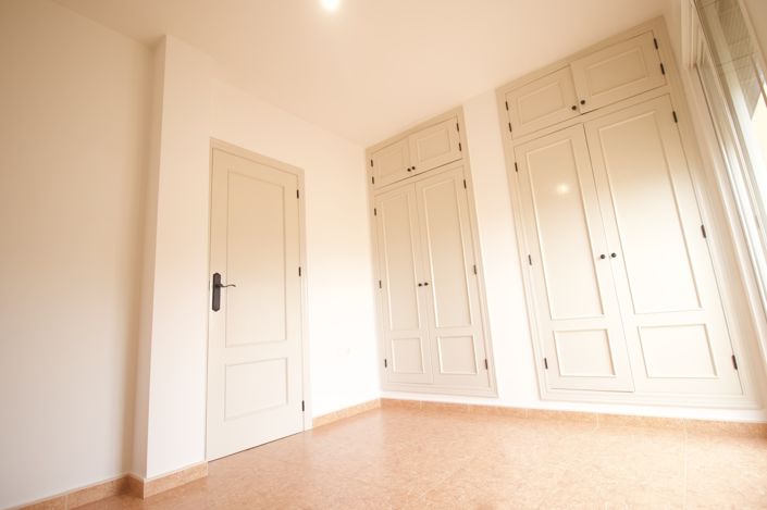 Image No.15-3 Bed Apartment for sale