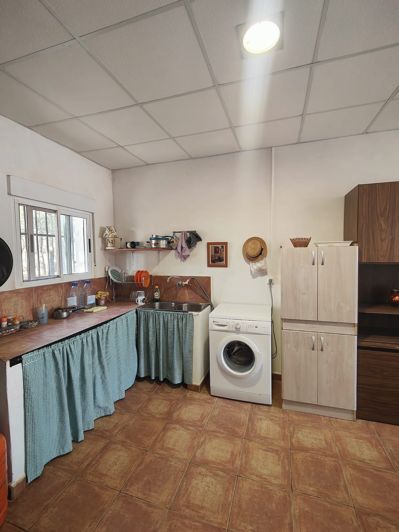 Image No.19-3 Bed Country House for sale