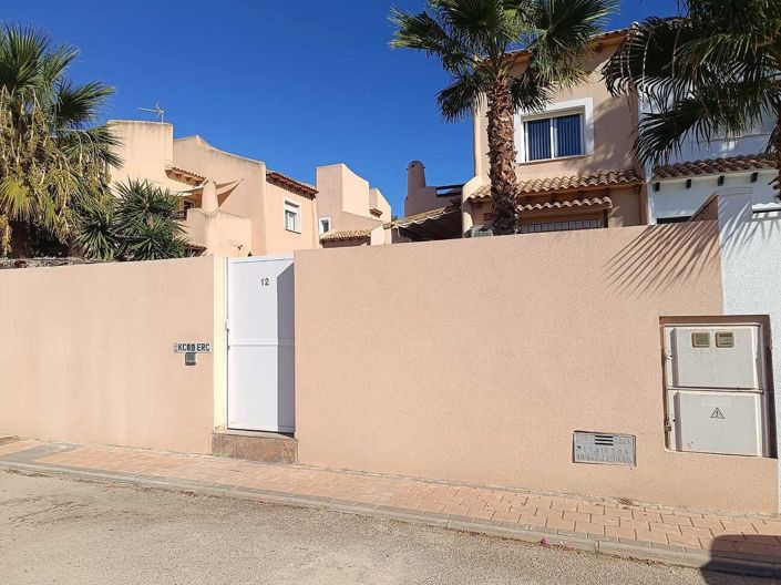 Image No.20-2 Bed Villa for sale