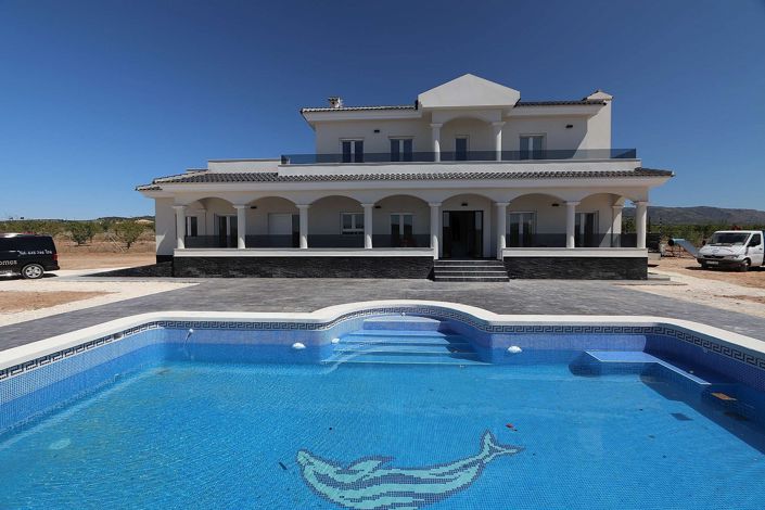 Image No.5-6 Bed Villa for sale