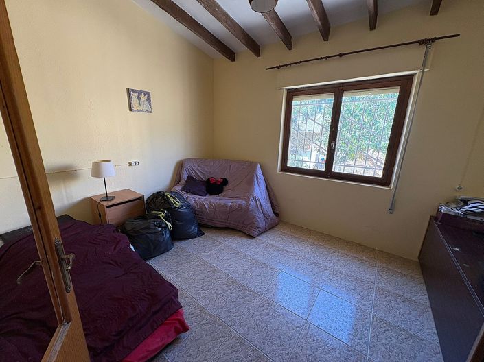 Image No.28-6 Bed Townhouse for sale