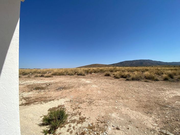 Image No.23-3 Bed Villa for sale