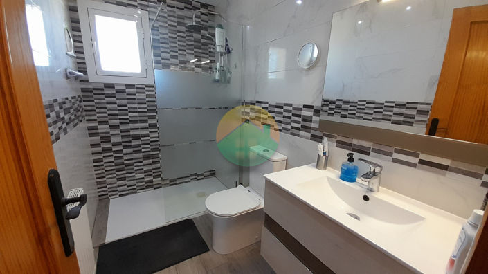 Image No.20-4 Bed Villa for sale