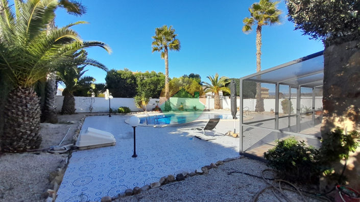 Image No.9-4 Bed Villa for sale