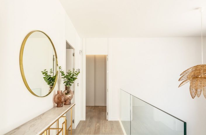 Image No.9-4 Bed Villa for sale