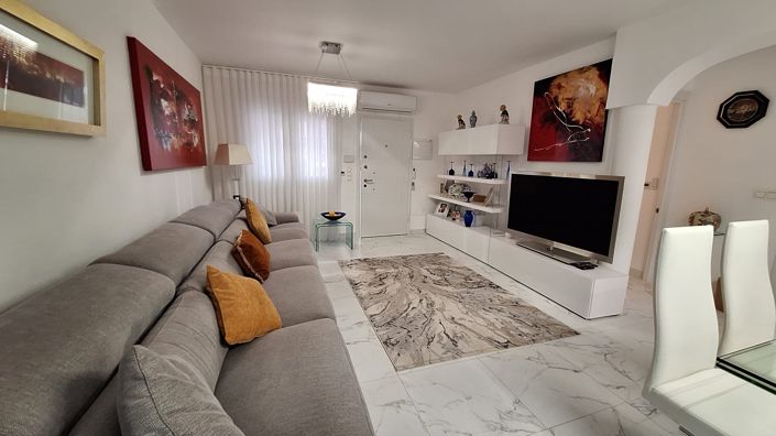 Image No.3-3 Bed Villa for sale