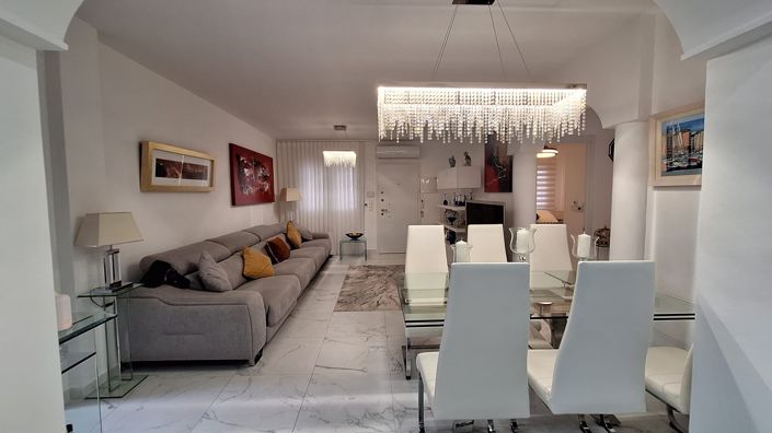 Image No.6-3 Bed Villa for sale