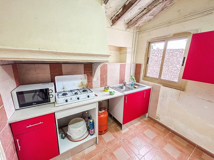 Image No.16-2 Bed Townhouse for sale