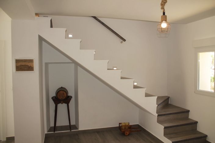 Image No.24-4 Bed Country House for sale