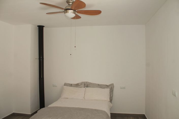 Image No.35-4 Bed Country House for sale