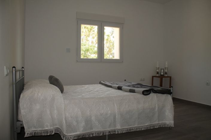 Image No.39-4 Bed Country House for sale