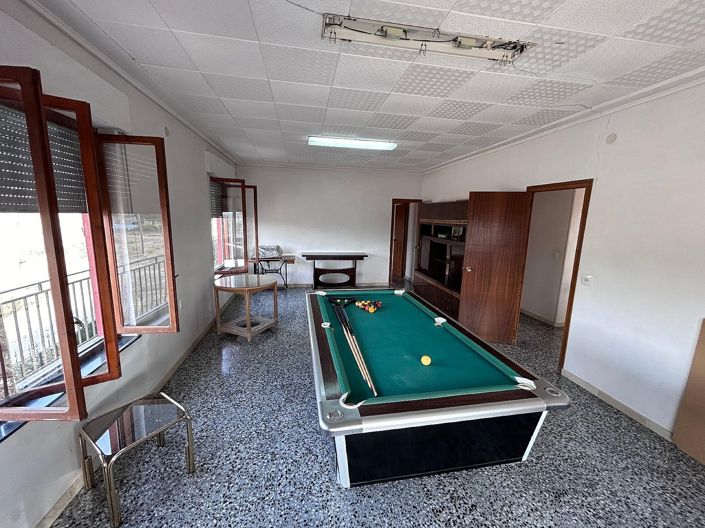 Image No.23-6 Bed Villa for sale