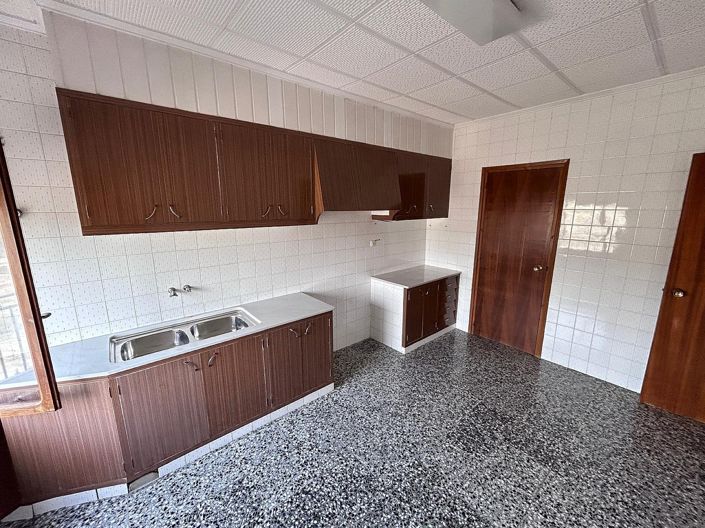 Image No.24-6 Bed Villa for sale