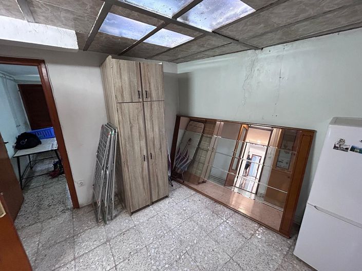 Image No.40-6 Bed Villa for sale