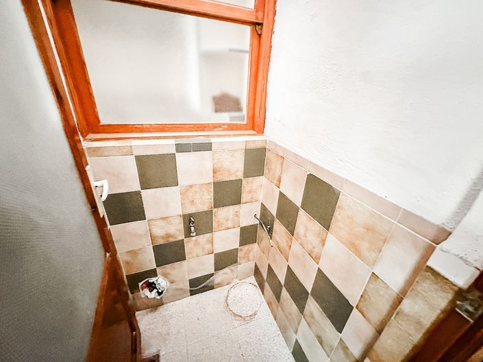 Image No.18-3 Bed Townhouse for sale