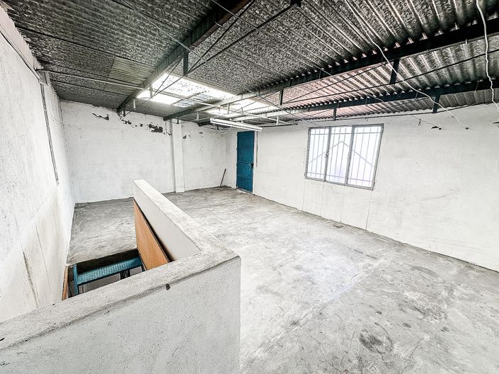 Image No.25-3 Bed Townhouse for sale