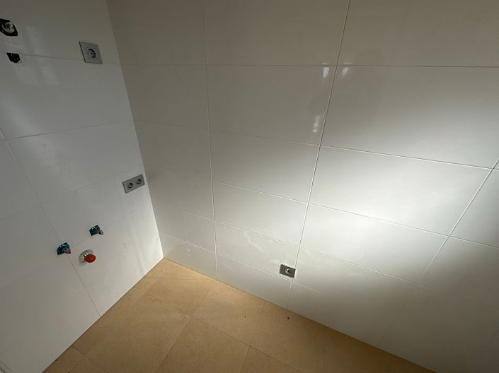 Image No.32-3 Bed Villa for sale