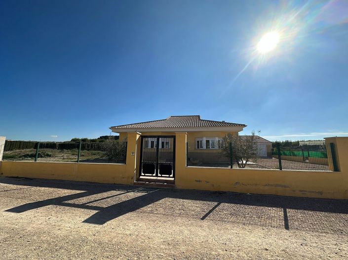 Image No.4-3 Bed Villa for sale