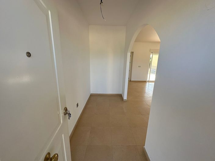 Image No.41-3 Bed Villa for sale