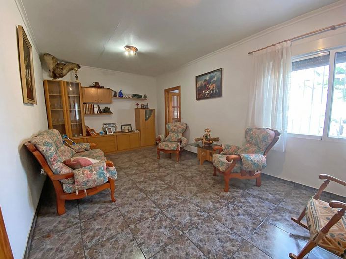 Image No.17-3 Bed Townhouse for sale