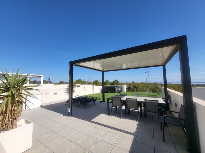 Image No.24-3 Bed Villa for sale