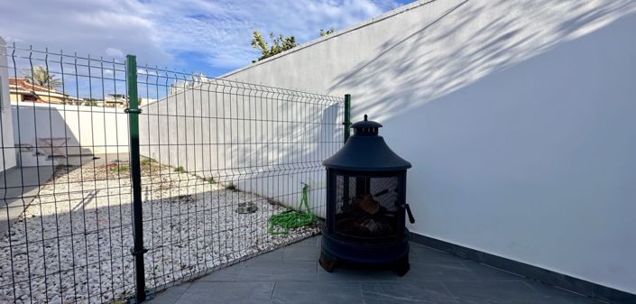 Image No.37-5 Bed Villa for sale