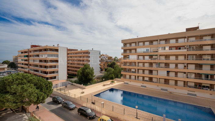 Image No.19-2 Bed Apartment for sale