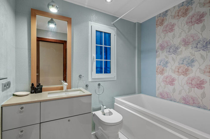 Image No.21-2 Bed Apartment for sale