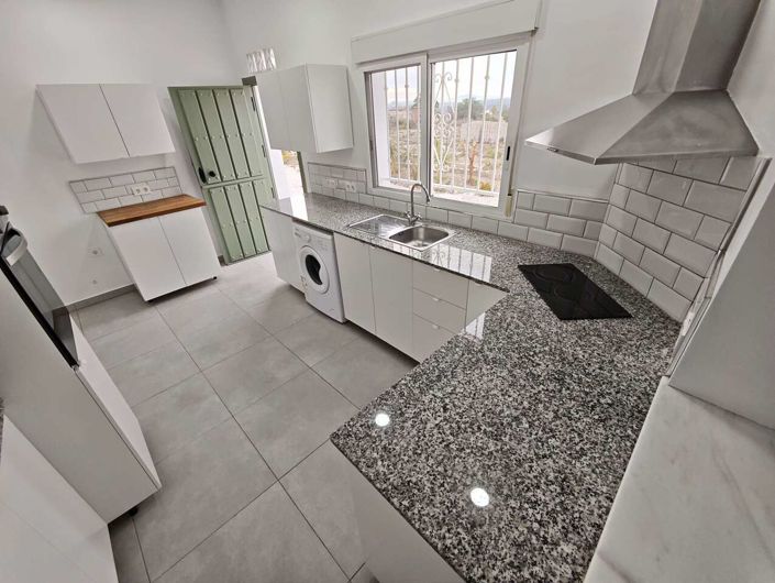 Image No.32-3 Bed Villa for sale