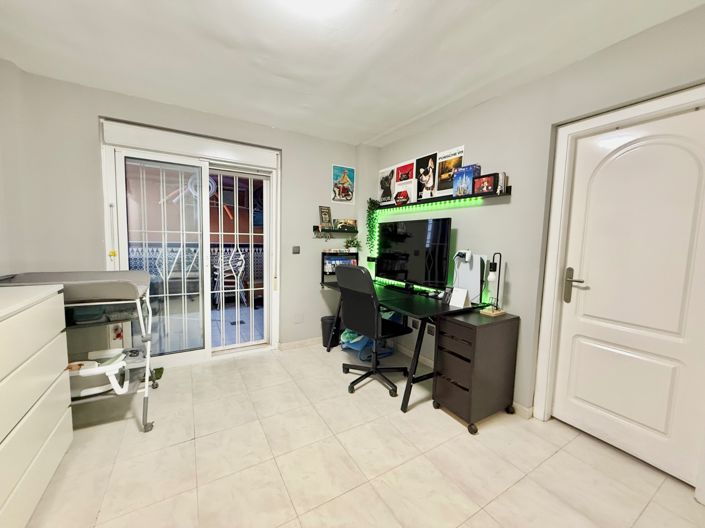 Image No.11-3 Bed Villa for sale