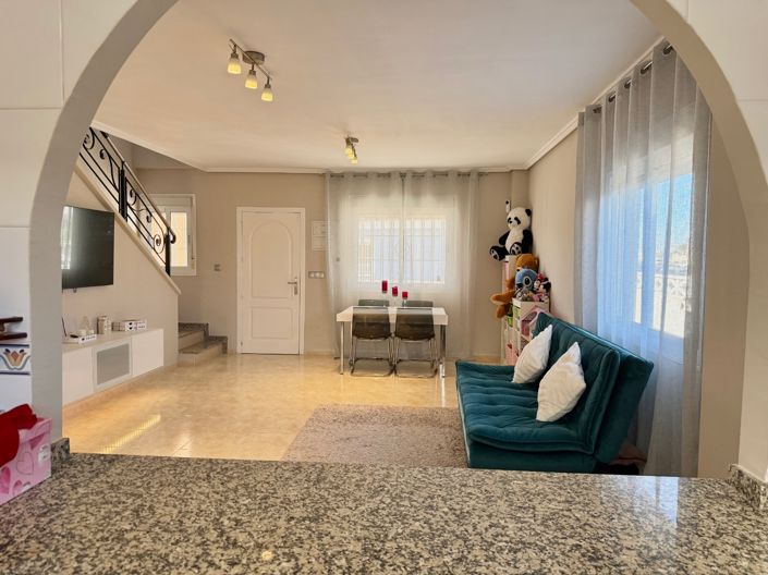 Image No.18-3 Bed Villa for sale