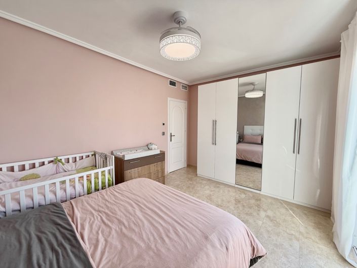 Image No.23-3 Bed Villa for sale