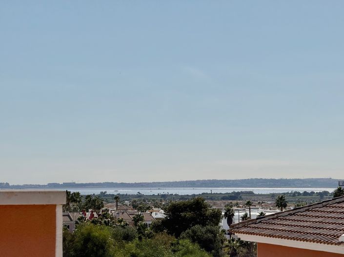 Image No.36-3 Bed Villa for sale