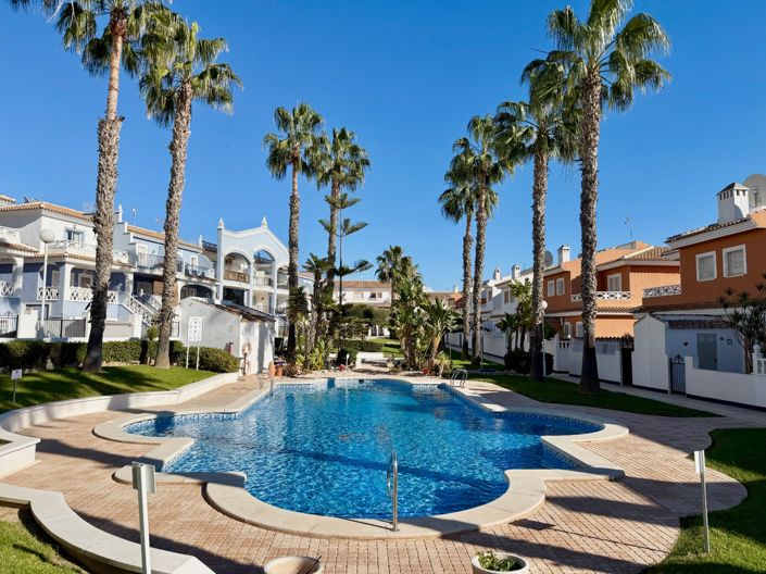 Image No.37-3 Bed Villa for sale