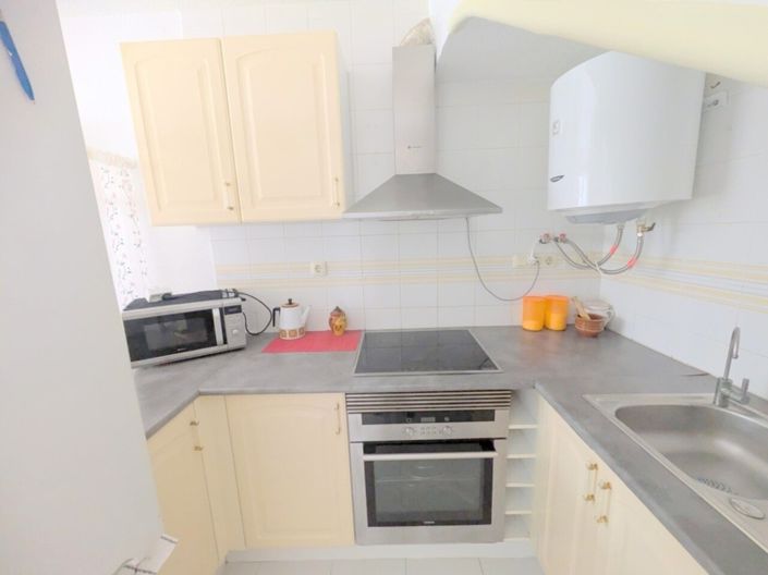 Image No.5-3 Bed Quad for sale