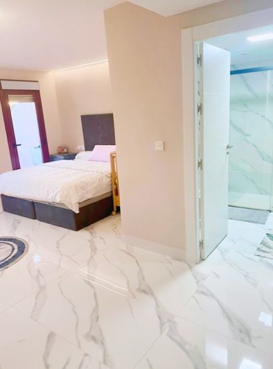 Image No.12-3 Bed Penthouse for sale