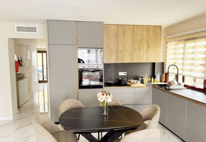 Image No.19-3 Bed Penthouse for sale