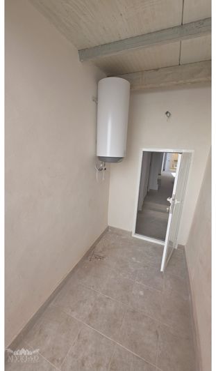 Image No.20-3 Bed Townhouse for sale