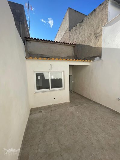 Image No.24-3 Bed Townhouse for sale