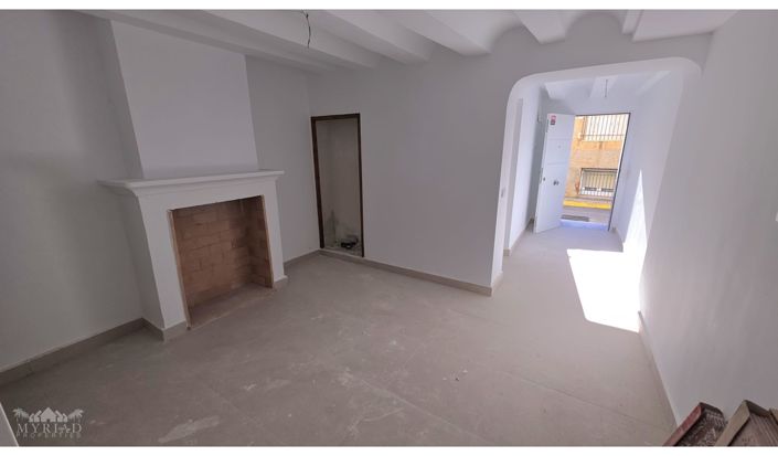 Image No.6-3 Bed Townhouse for sale