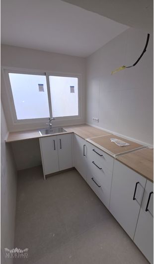 Image No.8-3 Bed Townhouse for sale