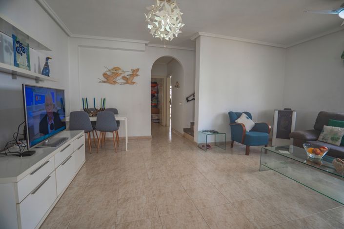 Image No.10-3 Bed Townhouse for sale