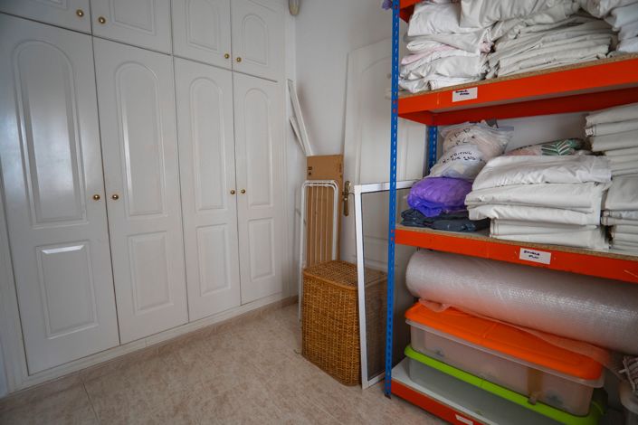 Image No.23-3 Bed Townhouse for sale