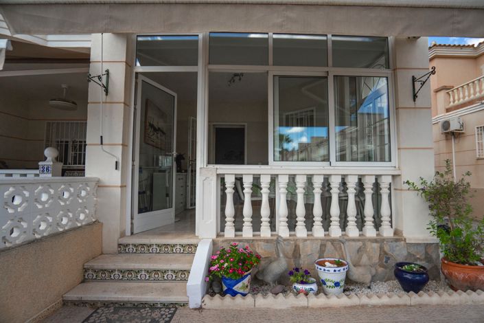 Image No.38-3 Bed Townhouse for sale