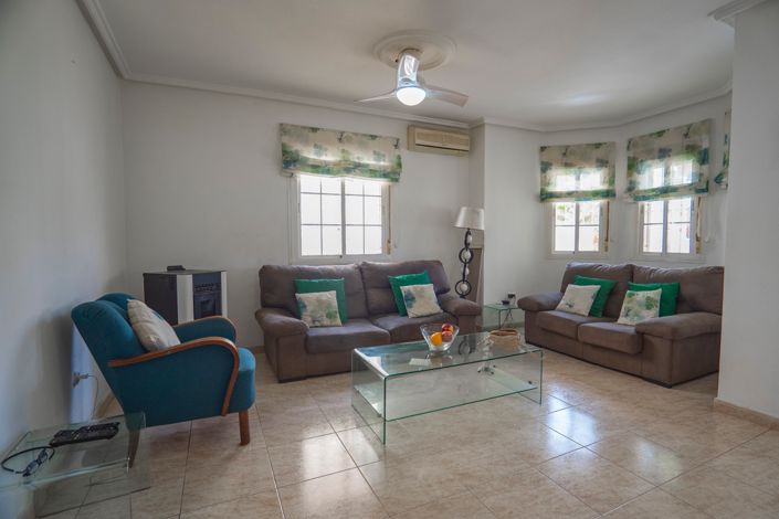 Image No.5-3 Bed Townhouse for sale