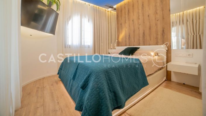 Image No.12-4 Bed Villa for sale