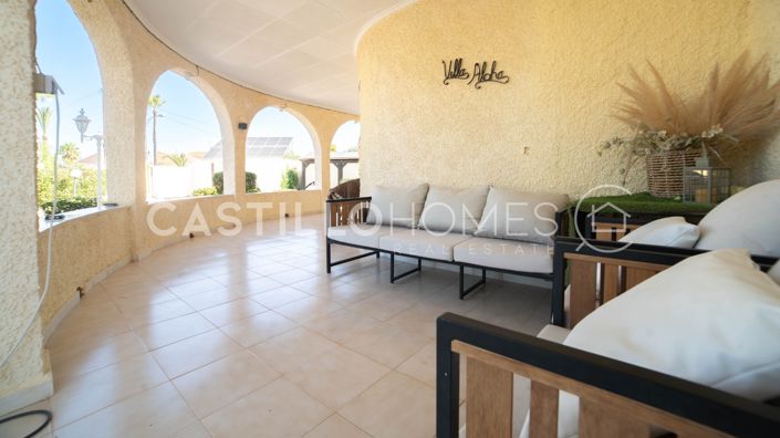 Image No.29-4 Bed Villa for sale