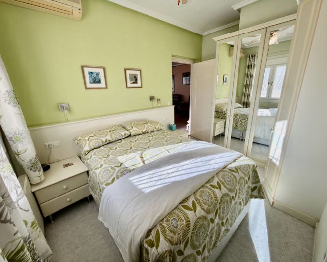 Image No.8-3 Bed Villa for sale